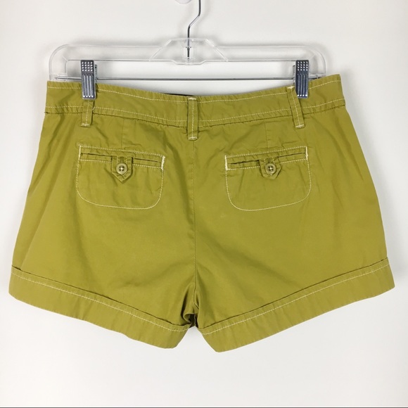 J. Crew Green City Fit Broken-In Chino Shorts Sz 6 - Picture 5 of 9